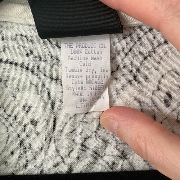 PRODUCE COMPANY | 100% Cotton button up shirt size Large - Picture 7 of 11